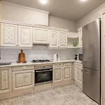 Balmes Apartment By Olala Homes