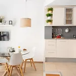 Feelathome Poblenou Beach Apartments