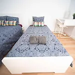 By Rambla De Catalunya Rooms