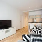 Diagonal/Paseo De Gracia 4 Pax