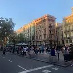 Room Centric Place De Barcelona