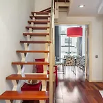 3Bedroom Duplex With Balcony In Plaza Cataluna