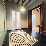 The Best Room In The Gothic Quarter With Suite Bathroom