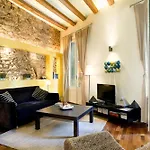 Picasso Apartment