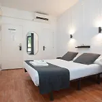 Hostal Bedmates