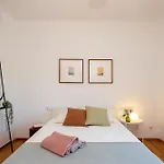 00 Apartment Sagrada Familia