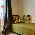 Bonito Apartamento En Zona Centrica De Barcelona