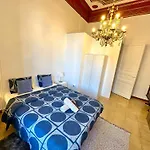 Barcelona Central Apartments