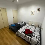 Bright Rooms Near Plaza Espana