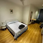 Bright Rooms Near Plaza Espana