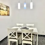 Elegantniy Poble Sec