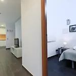 Housalia Corsega - Apartment 3 Bedrooms Next To Sagrada Familia