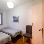 Comfy Downtown + Private Terrace
