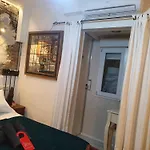 Studio Or Rooms With Private Bathroom Or Rooms With Shared Bathroom