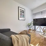 BBarcelona Guinardó Flat