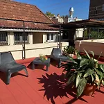 Leevin Student Barcelona