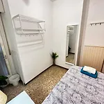 Rooms Sepulveda