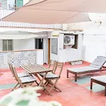 HA Diputació terrace apartment