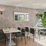 Arenas Atiram Hotel