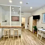 Cozy Studio Near Sants Estacion