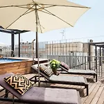 My Space Emirates - Fully Equipped Apartments Near The Beach With Shared Pool