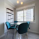 Bebarceloner Sant Andreu Apartments - 3 Bedrooms