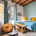 Lodging Apartments Barceloneta Beach Studio 12