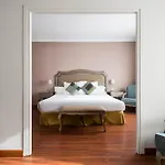 Arenas Atiram Hotel