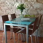 AinB Las Ramblas-Guardia Apartments