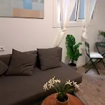 Barcelona Central Apartments
