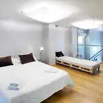 Apartment Barcelona Rentals - Gracia Pool Apartments Center