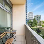 Duplex Fira Bcn And 15\' From Bcn City Center With Pool