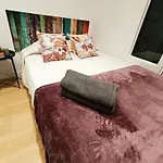 By Universitat Rooms