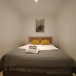 Luxury 2Br And 2Wr