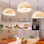 Salonga - 1 Bedroom And Balcony In Eixample Esquerra