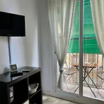 Bonito Apartamento En Raval Bcn Cerca De Todo