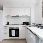 2 Bdr Penthouse In Grcia