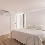 Central Lux Room With Private Bath