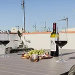 Oasis Suites Downtown Barcelona