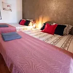 Oasis Rooms Barcelona - Plaza Urquinaona