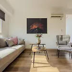 Penthouse City Center With 2 Terraces And Views