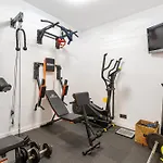 Your Home In Barcelona Office & Gym & Parking Free