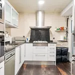 Your Home In Barcelona Office & Gym & Parking Free