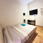Rooms Argo