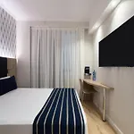 Catalonia Roma