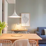Sealona Center Apartments