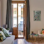 Charming & Convenient Apartment Near Plaza Espanya
