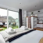 Lodging Apartments Beach House Villa Olimpica