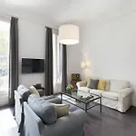 Fira Luxury Nextdoor