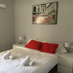 Sagrada Familia - Habitaciones